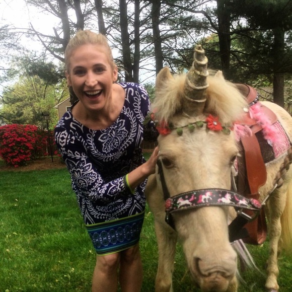 Meet your Posher, Megan - Picture 2 of 2